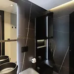 Mauro Apartahotel León