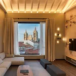 Mauro Apartahotel León
