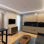 Mauro Aparthotel 4*