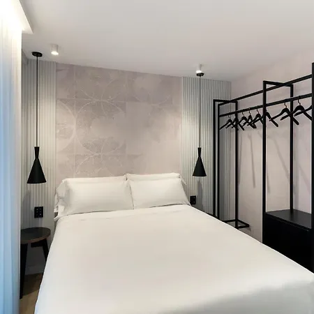 Mauro Lejlighedshotel 4*