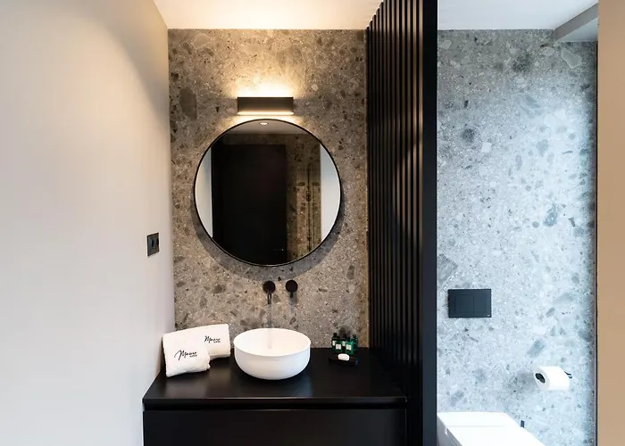 Mauro Aparthotel León