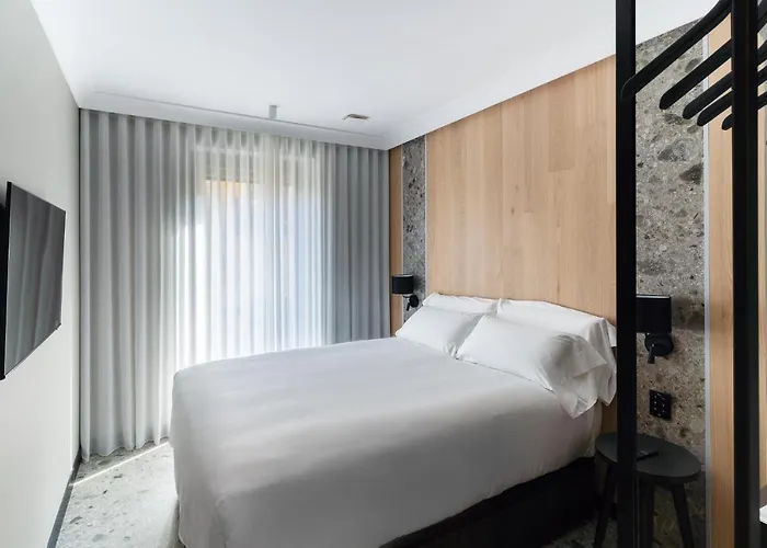 Aparthotel Mauro 4*