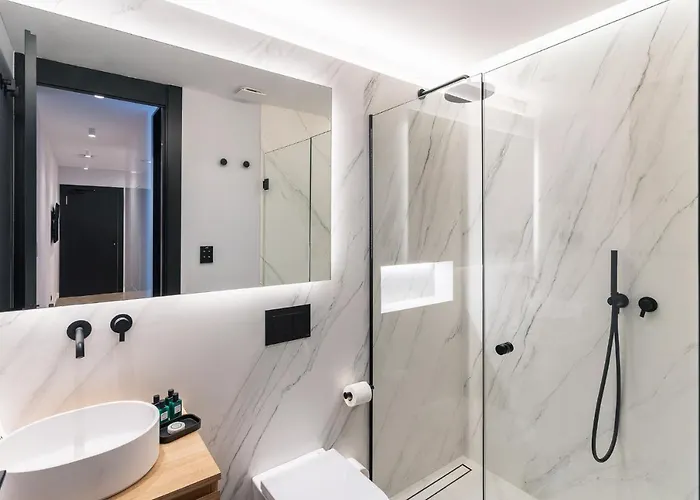 Mauro Aparthotel León