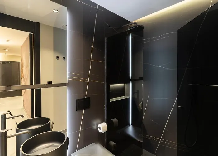 Mauro Aparthotel León