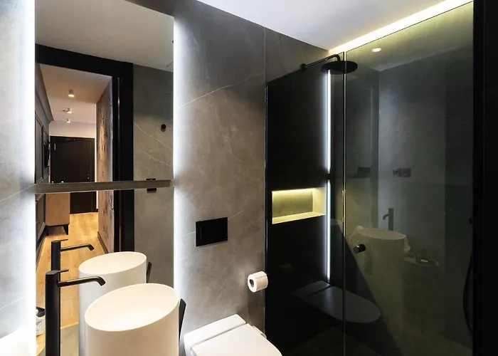 Mauro Aparthotel León